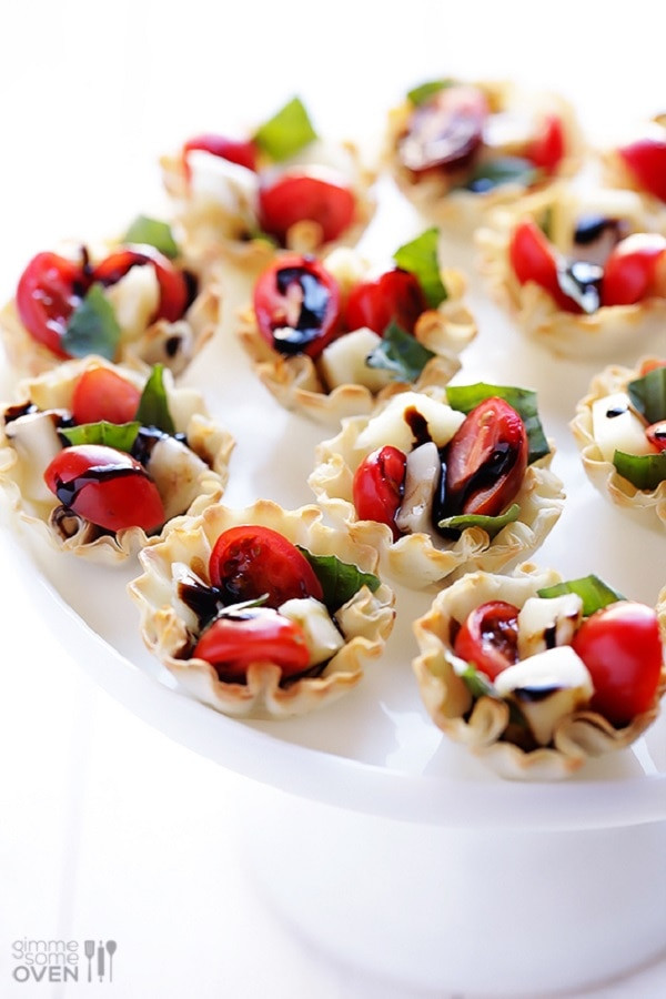Easy Christmas Appetizers Finger Foods
 9 Quick & Easy New Year s Eve Finger Foods thegoodstuff