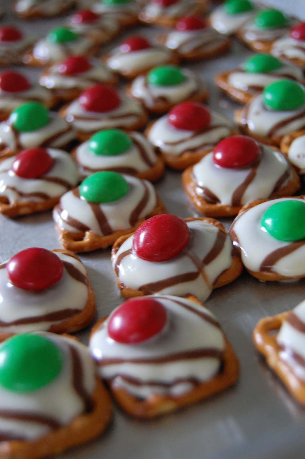 Easy Christmas Baking
 Little Toewsies Easy Christmas Baking 101