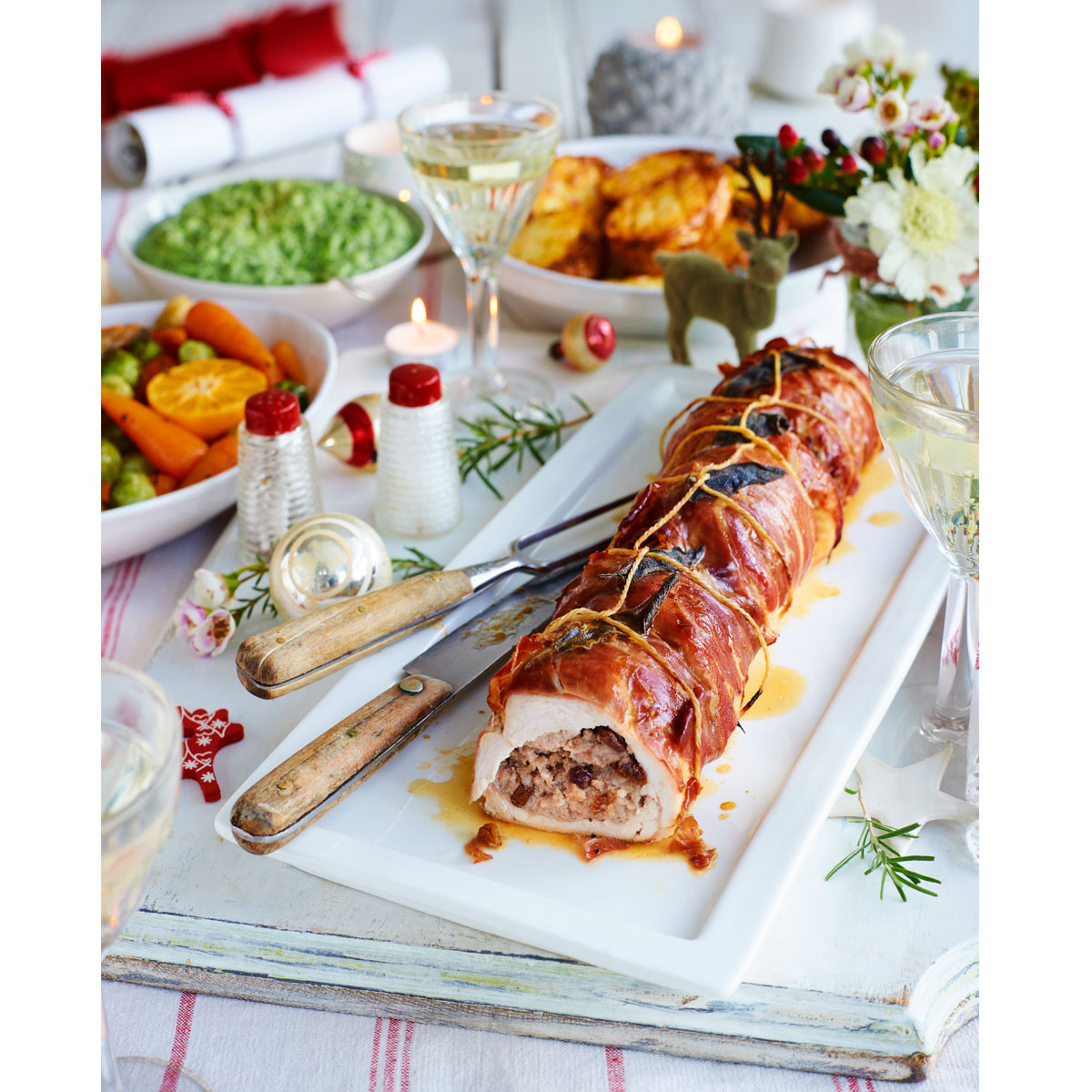 Easy Christmas Dinners
 Your easy Christmas dinner time plan Good Housekeeping