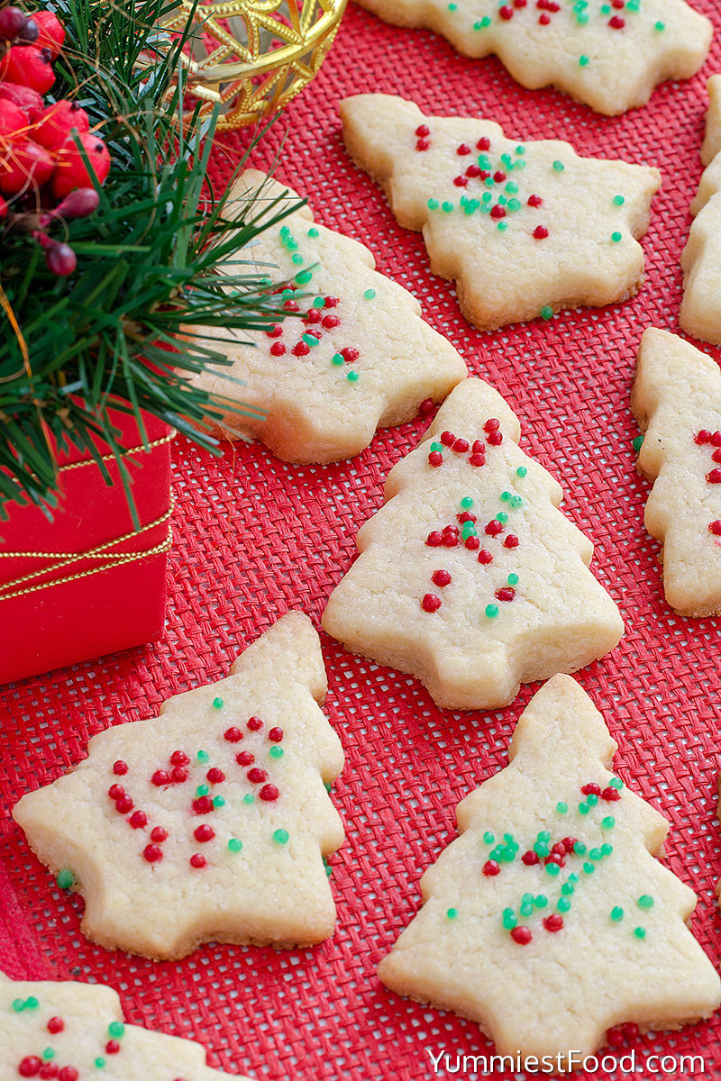 Easy Christmas Shortbread Cookies
 Christmas Shortbread Cookies Recipe from Yummiest Food