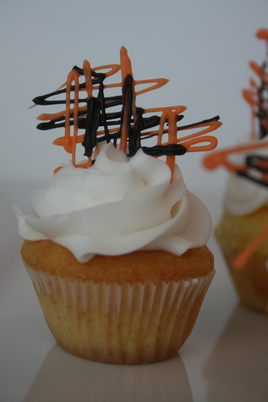 Easy Halloween Cupcakes
 And Everything Sweet Easy Halloween cupcake