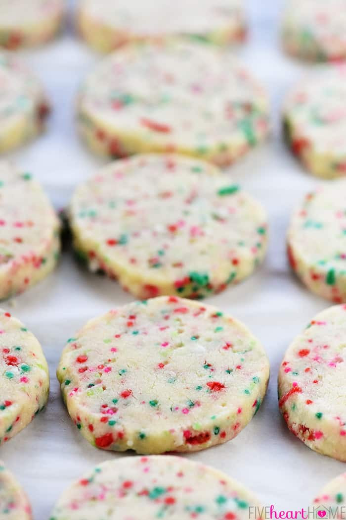 Easy To Make Christmas Cookies
 Easy Christmas Shortbread Cookies • FIVEheartHOME