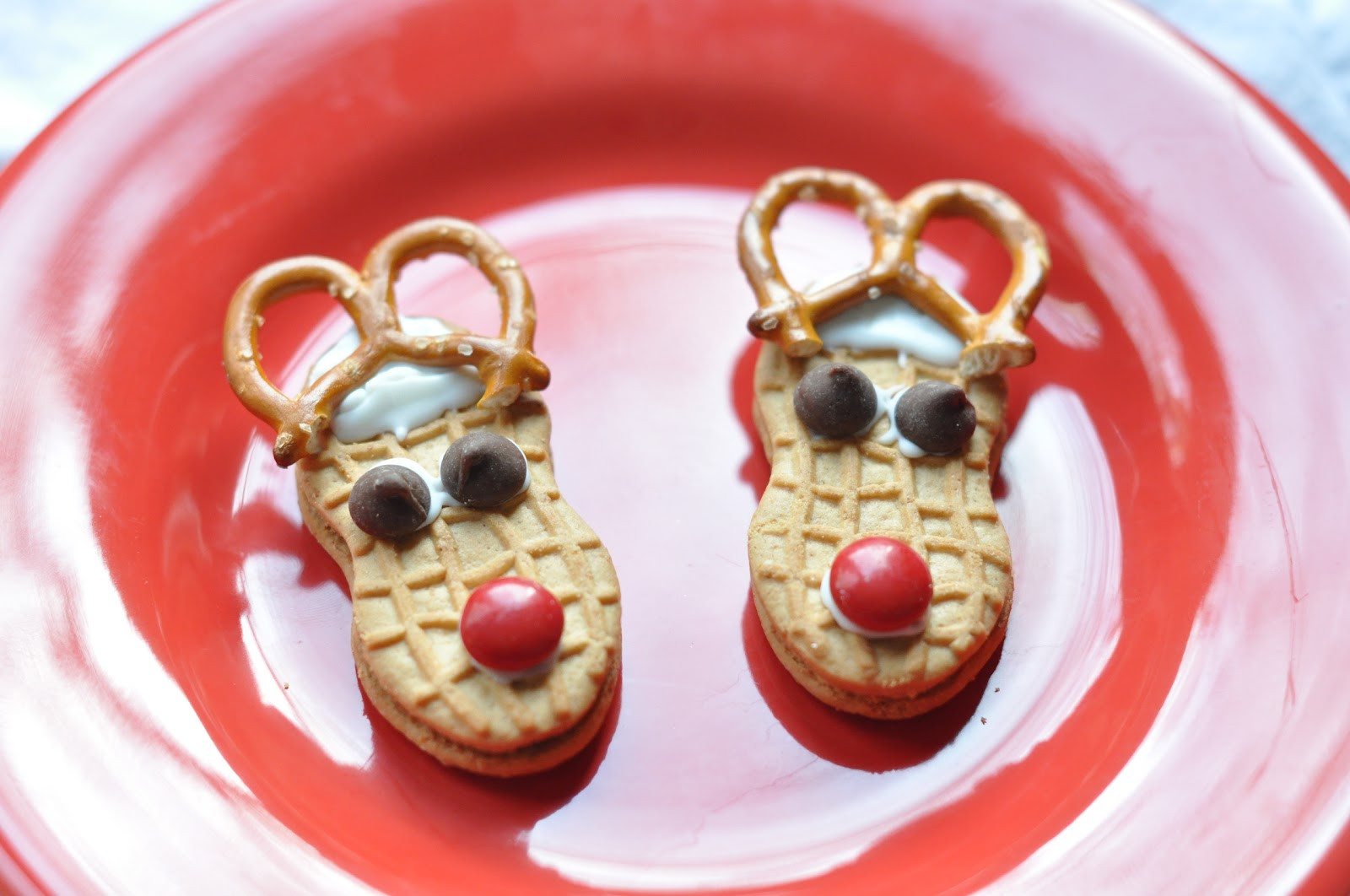 Easy To Make Christmas Cookies
 Easy Meals for Moms EASY and fun holiday treats to make
