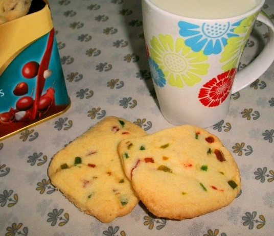 Eggless Christmas Cookies
 YUMMY TUMMY Eggless Tutti Fruity Cookies – Valentine