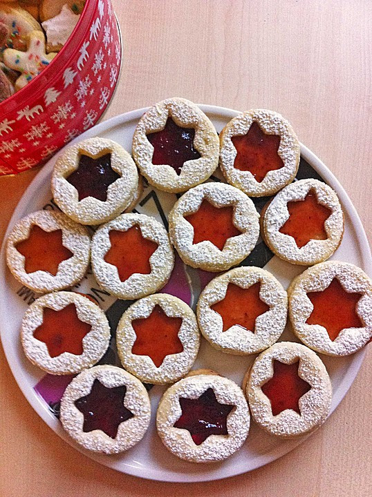 English Christmas Cookies
 Spitzbuben Cookies German Christmas Tradition • Best