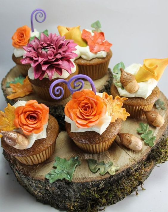 Fall Themed Cupcakes
 Themed cupcakes Fall and Mouths on Pinterest