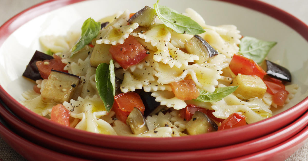 Farfalle Pasta Recipes Vegetarian
 Farfalle with aubergine and tomatoes