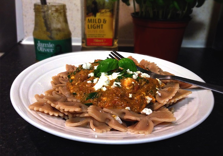 Farfalle Pasta Recipes Vegetarian
 Ve arian Farfalle with a Zesty Pesto Sauce