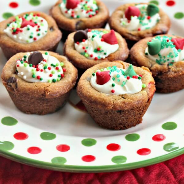 Frosted Christmas Cookies
 Frosted Holiday Cookie Cups Easy Christmas Cookies to