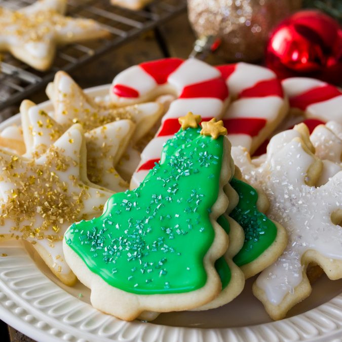 Frosting For Christmas Cutout Cookies
 Easy Sugar Cookie Recipe With Frosting Sugar Spun Run