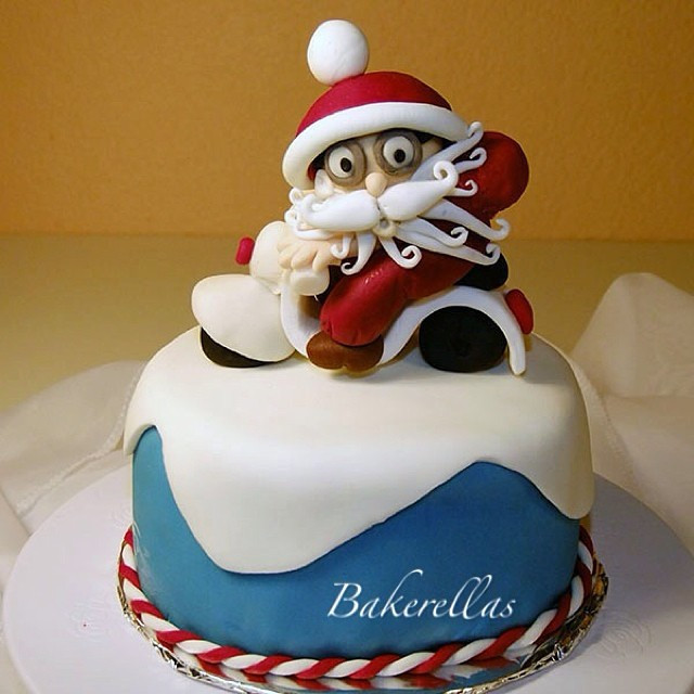 Funny Christmas Cakes
 45 Festive Ideas To Bring To Your Christmas Cake Decor