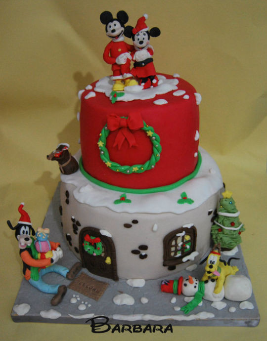 Funny Christmas Cakes
 Funny Christmas Disney Cake Cake by Barbara Casula