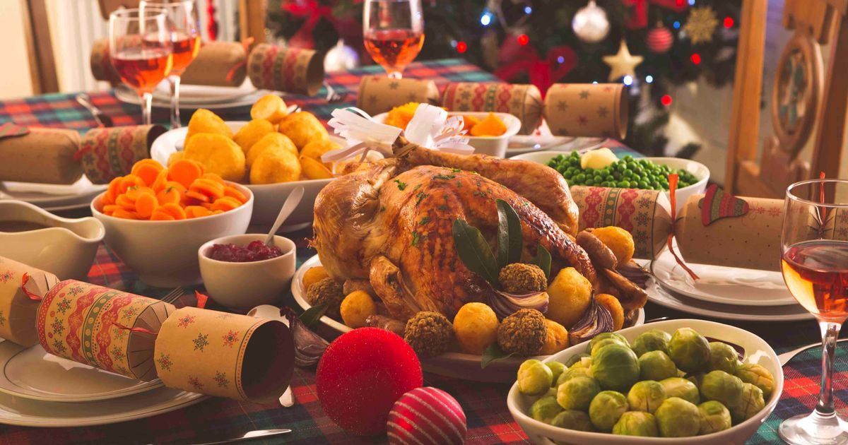 Giant Thanksgiving Dinner 2019
 Wetherspoons to axe traditional Christmas dinners just