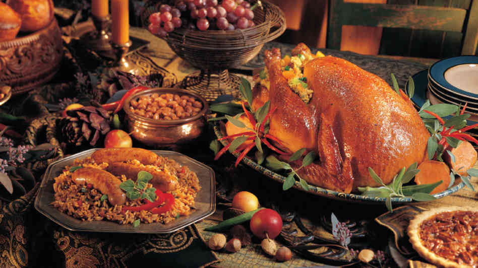 Giant Thanksgiving Turkey Dinner
 08 April 2014