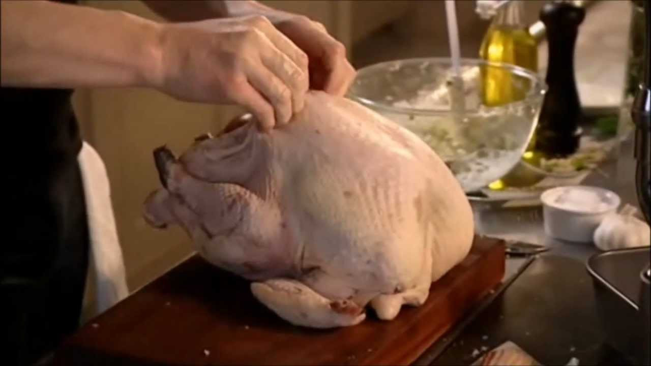 Gordon Ramsay - Christmas Turkey With Gravy
 Gordon Ramsay Christmas Turkey with Gravy
