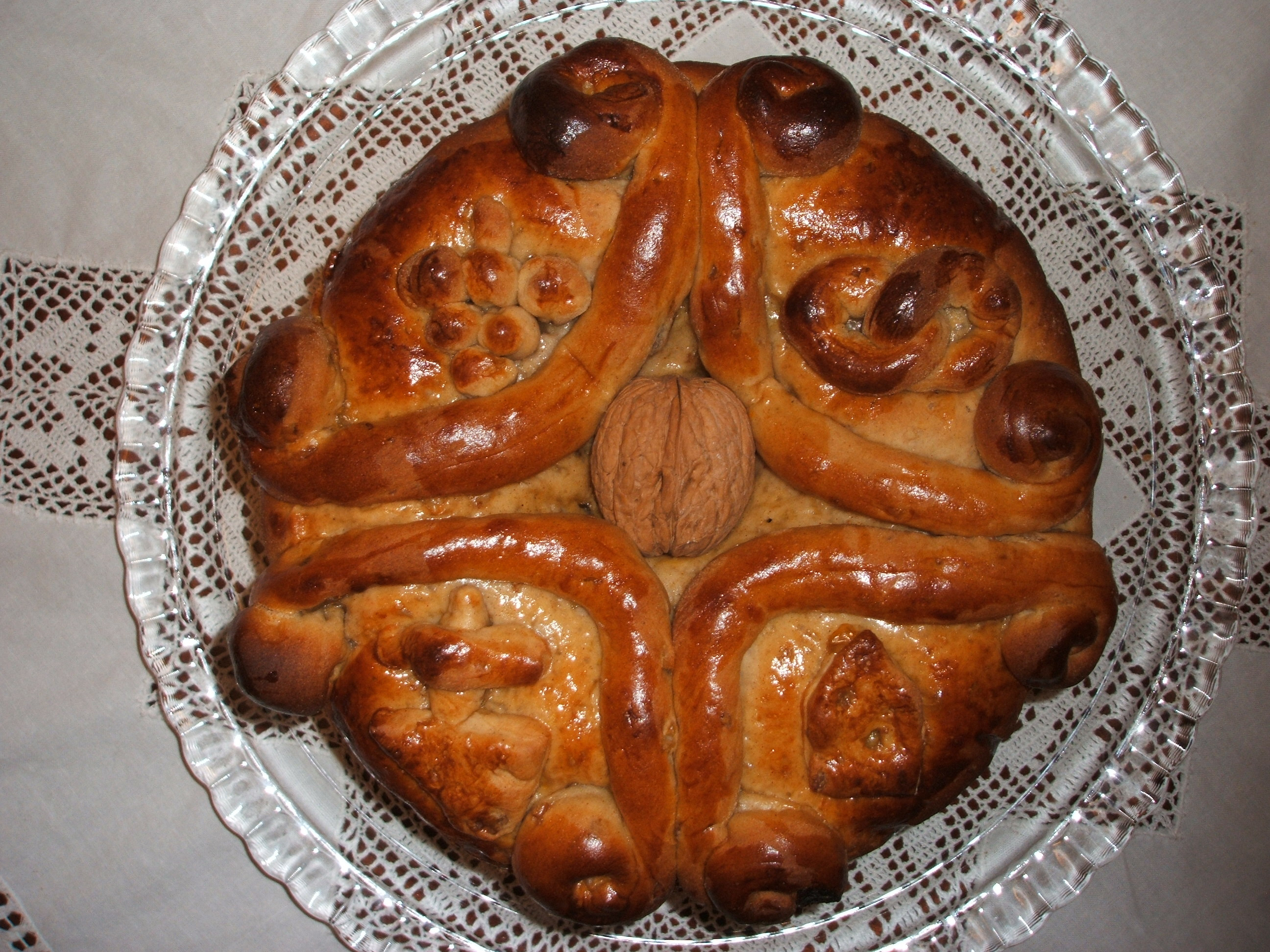 Greek Christmas Bread
 Christopsomo Christ bread