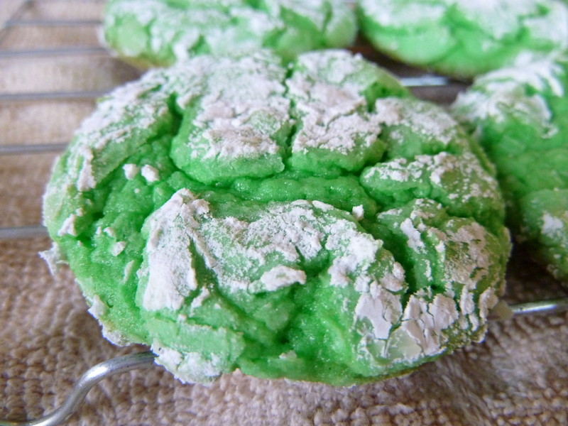 Grinch Christmas Cookies
 Cookin Cowgirl "How The Grinch Crinkled Christmas" Cookies