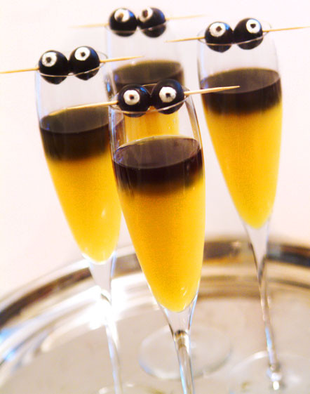 Halloween Alcoholic Drinks
 Cute Food For Kids 20 Halloween Drink Recipes for Grown Ups