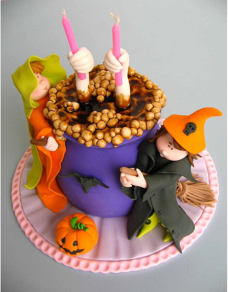 Halloween Cakes Decorations Ideas
 Most Halloween Cake Ideas