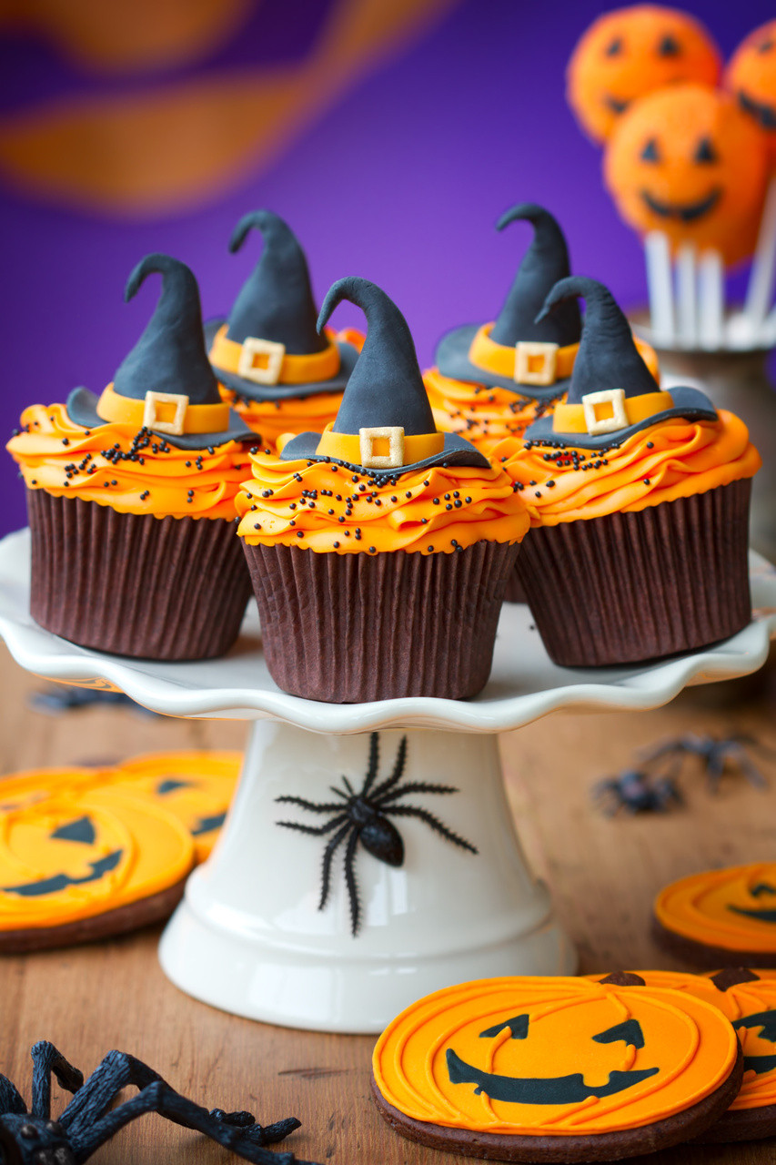 Halloween Cakes Decorations Ideas
 Halloween Cupcake Ideas