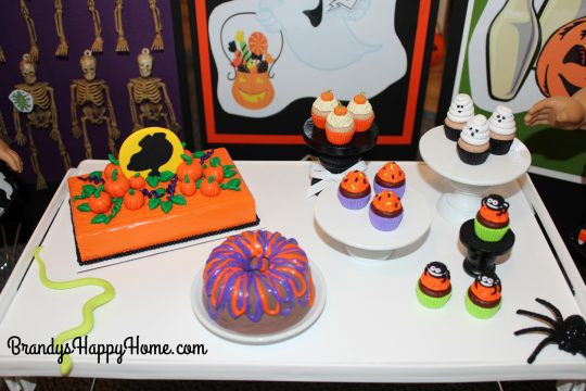 Halloween Cakes Games
 DIY Halloween Cakes and Cake Walk for Dolls