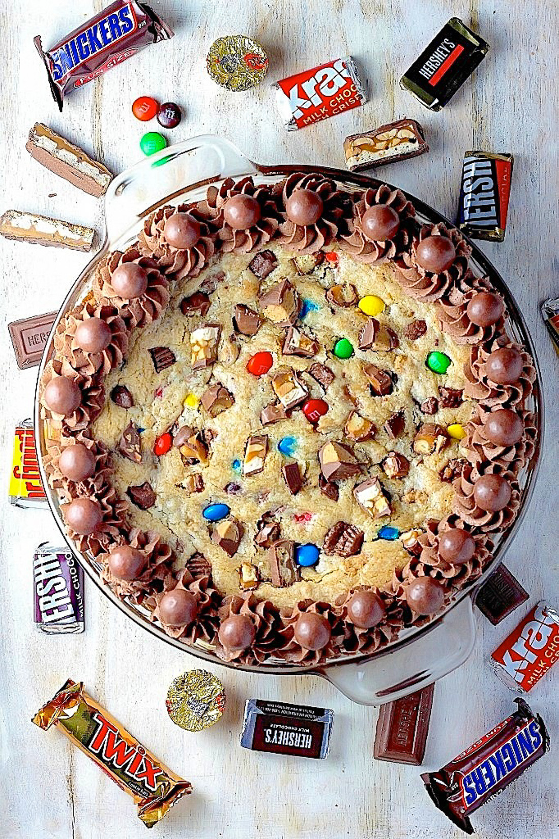 Halloween Candy Cakes
 Halloween Candy Cookie Cake Baker by Nature