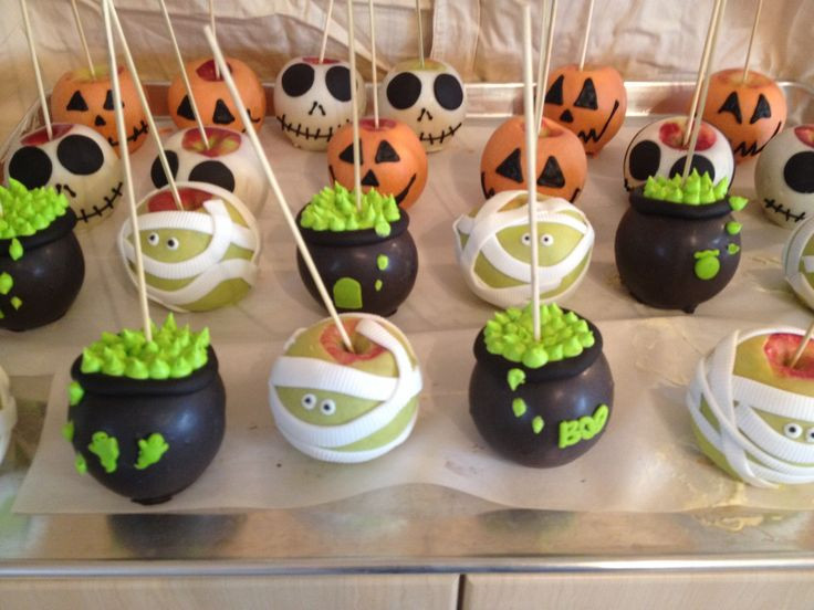 Halloween Caramel Apples Ideas
 Best 25 Halloween candy apples ideas on Pinterest