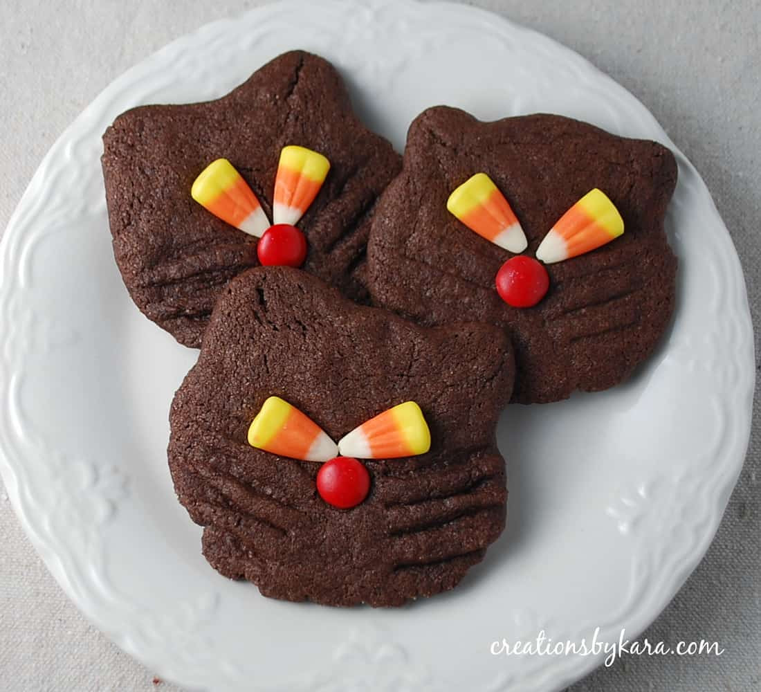 Halloween Cat Cookies
 halloween recipe cookies