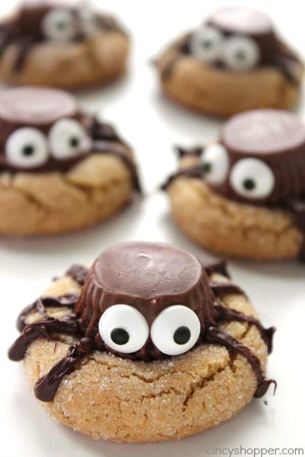 Halloween Cookies For Kids
 20 fun easy Halloween treats to make with your kids It