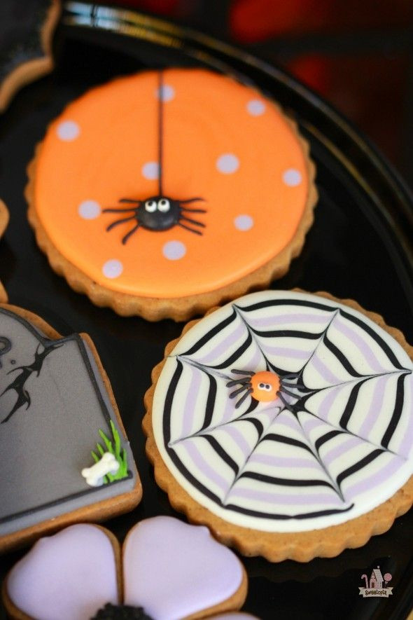 Halloween Cutout Cookies
 Halloween Cookies Sweetopia …