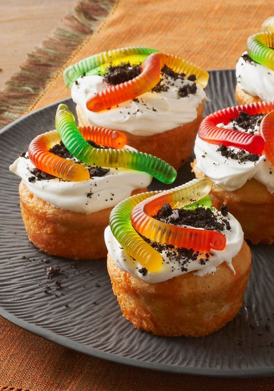 Halloween Dessert For Kids
 Best 25 Worm cake ideas on Pinterest