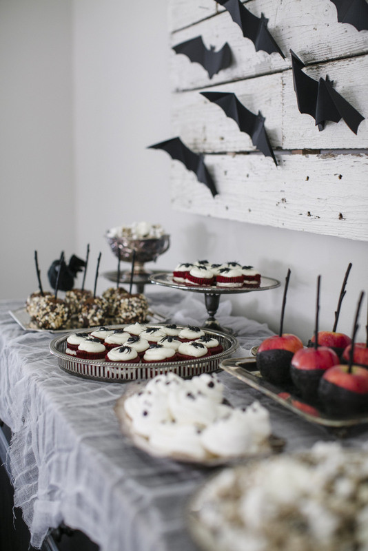 Halloween Dessert Table
 How To Create the Ultimate Halloween Treat Table – Jenny