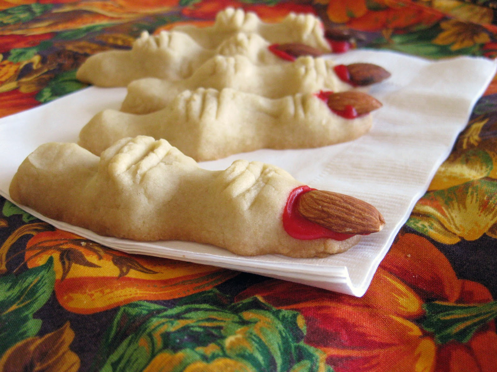 Halloween Finger Cookies
 Halloween Finger Cookies paleo recipes dessert recipes