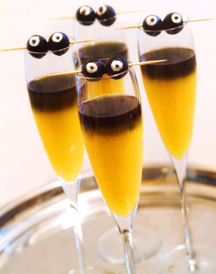 Halloween Liquor Drinks
 Cute Food For Kids 20 Halloween Drink Recipes for Grown Ups