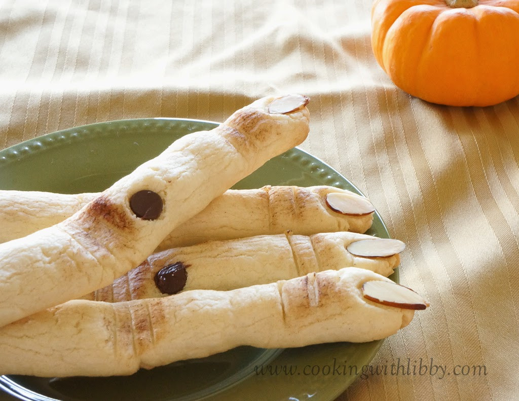 Halloween Sugar Cookies Fingers
 Cooking With Libby Sugar Cookie Witch Fingers Halloween