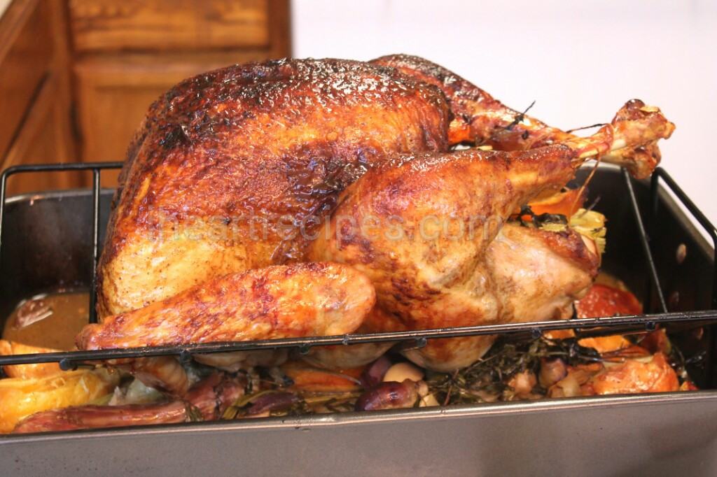 Juicy Thanksgiving Turkey Recipe
 Thanksgiving Turkey Recipe No Brine No Injections