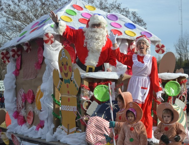 Kent Candy Christmas Divorce
 A sweet Christmas parade New Kent – Charles City Chronicle