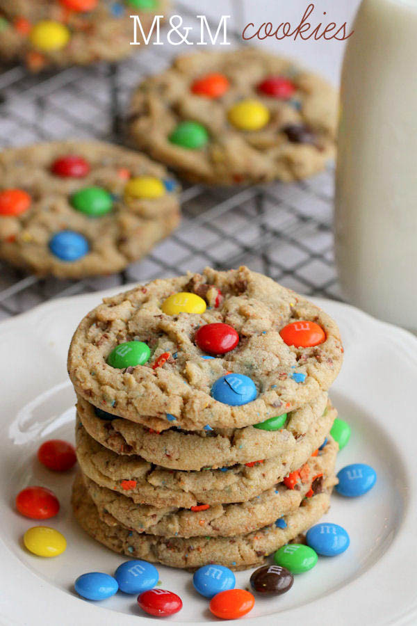 M M Christmas Cookies
 BEST M&M Cookies Recipe