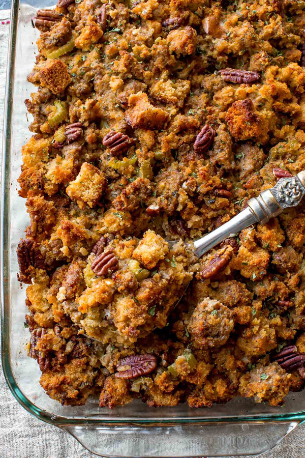 Make Ahead Side Dishes For Thanksgiving
 the BEST LIST of Thanksgiving side dishes you can make