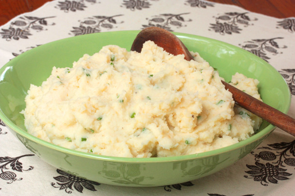 Mash Potatoes Recipe Thanksgiving
 Healthy Thanksgiving recipe Mashed potatoes and celery