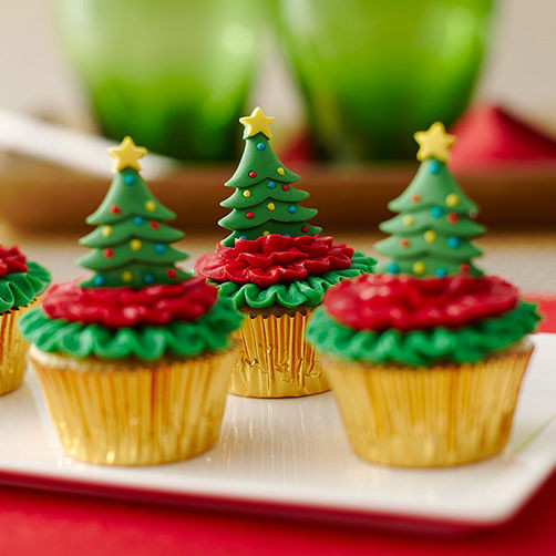 Mini Christmas Cupcakes
 Mini Cupcakes Topped with Christmas Trees