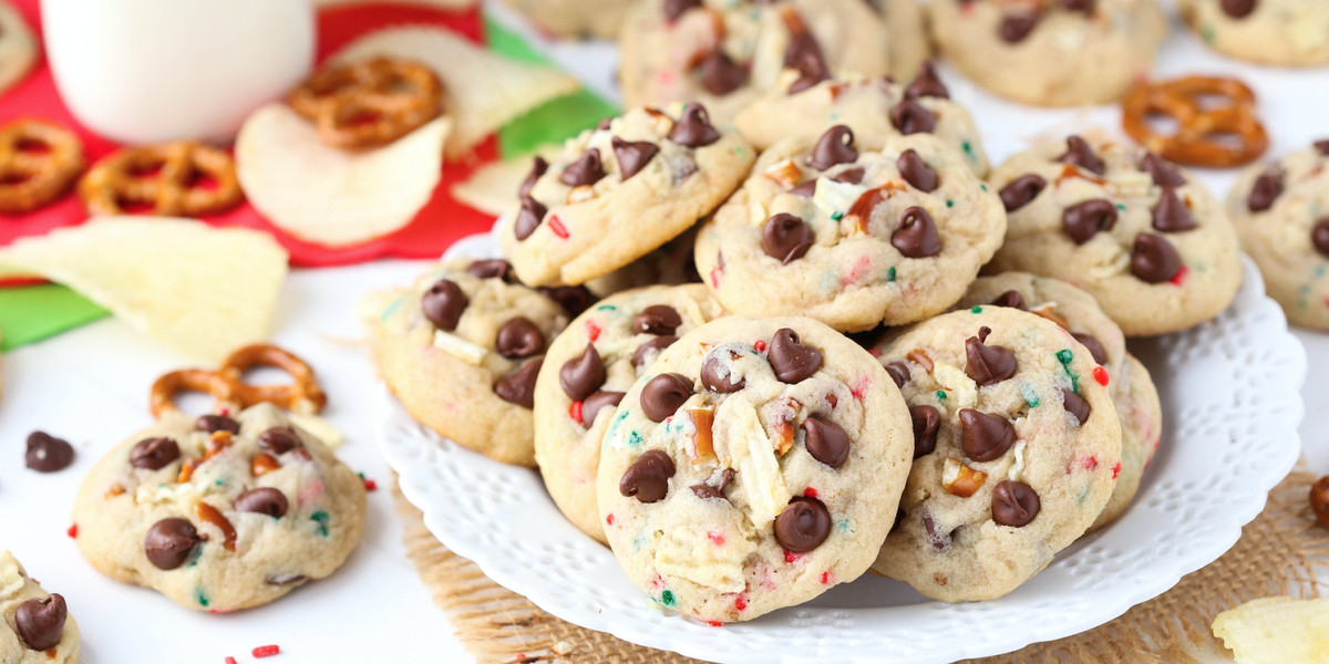 Most Popular Christmas Cookies Recipes
 The Most Iconic Holiday Cookie In Your State 50