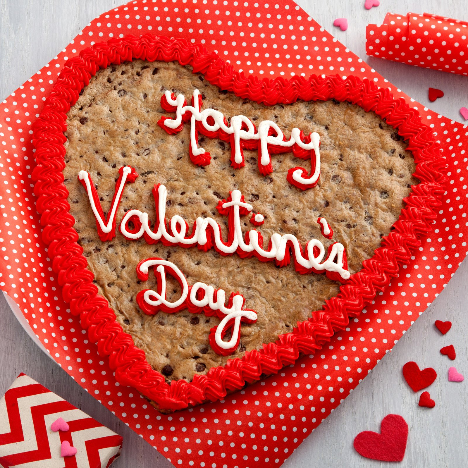 Mrs Fields Christmas Cookies
 Mrs Fields Valentine’s Heart Cookie Cake