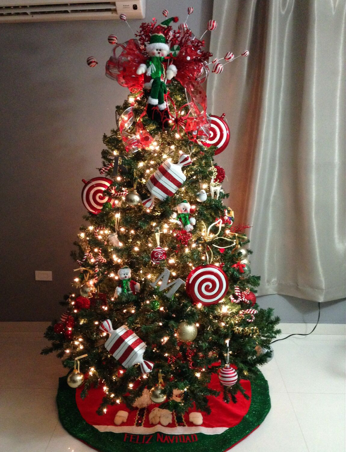 My Candy Love Christmas 2019
 Red and white christmas Candy themed christmas tree