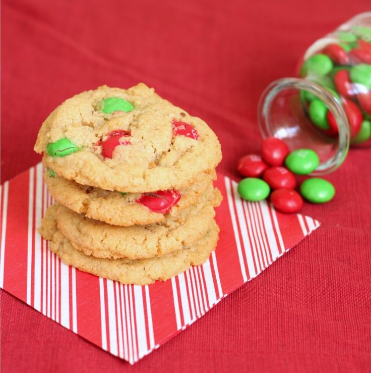 Peanut Butter Christmas Cookies
 17 Best images about Christmas Cookie Recipes on Pinterest