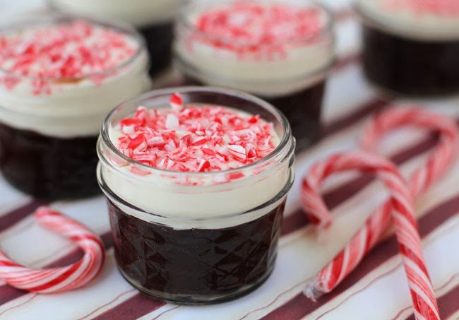 Peppermint Desserts Christmas
 Peppermint Bark Layered Dessert Mini Mason Jar Recipe