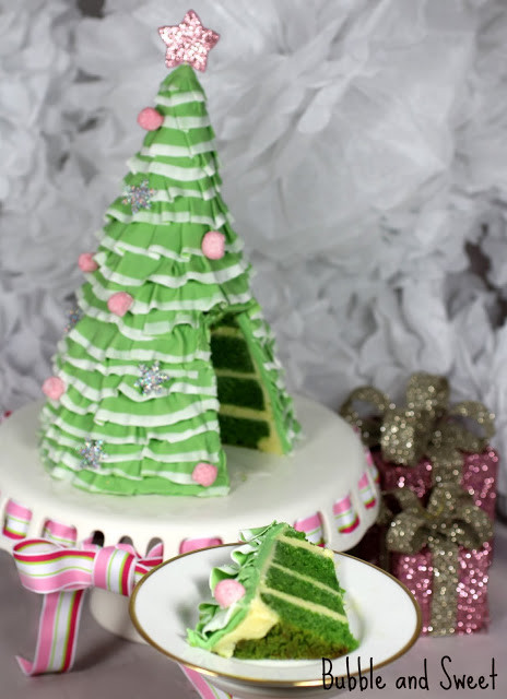 Pretty Christmas Cakes
 Bubble and Sweet Pretty Layered Ruffle Christmas Tree