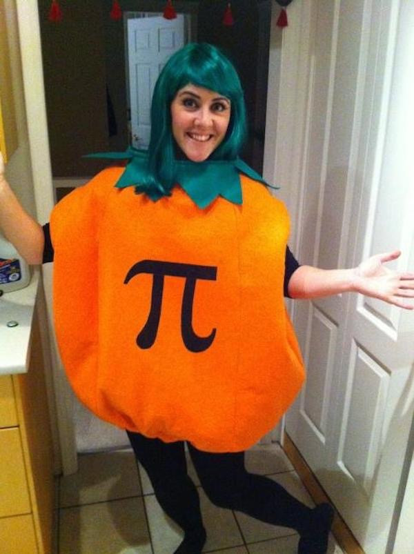 Pumpkin Pie Halloween Costume
 50 Hilarious Halloween Costumes That ll Even Make Pun
