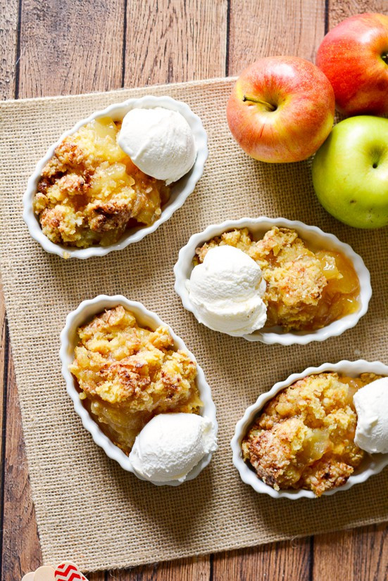 Quick Fall Desserts
 Quick & Easy Apple Cobbler Recipe