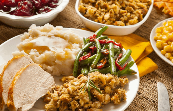 Ralphs Thanksgiving Dinners
 How To Buy Thanksgiving Dinner for Less Than $25 00 · e